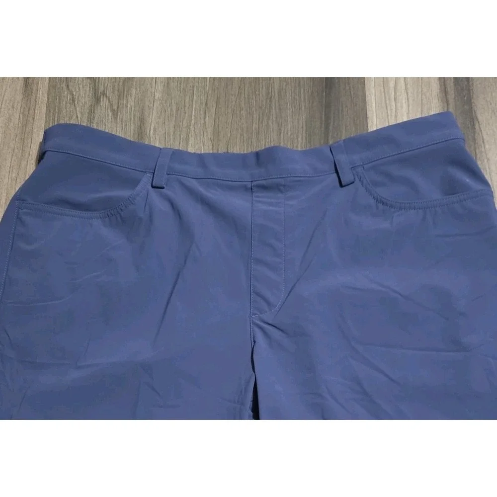 Greg Norman Men's Golf Shorts Size L Blue Nylon Stretch Active Performance